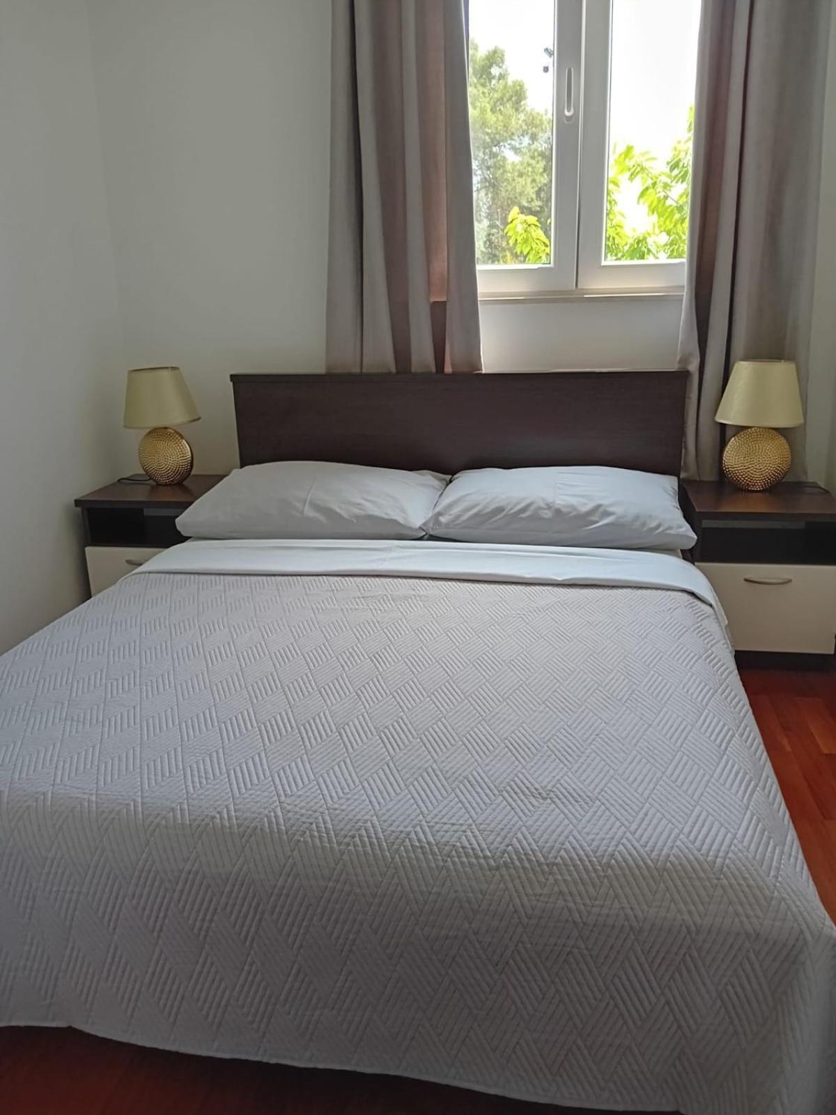 טרוגיר Apartment Gabi מראה חיצוני תמונה
